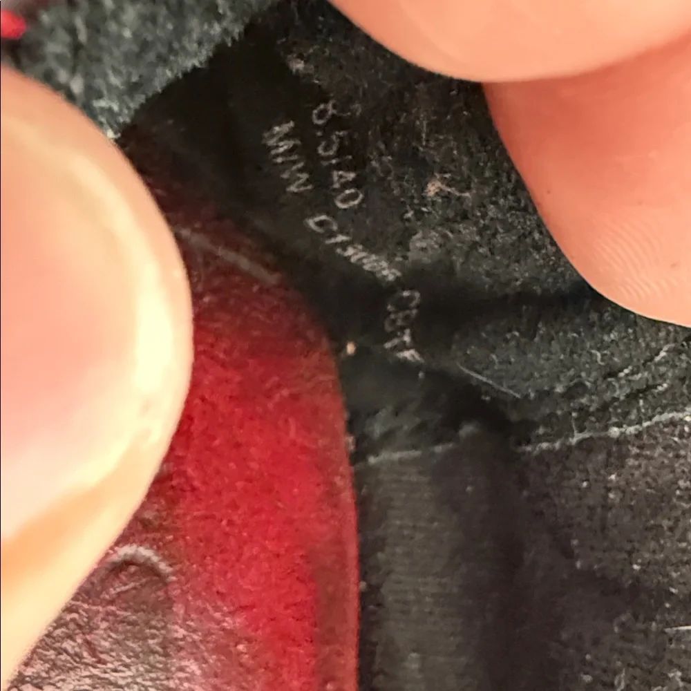 b.o.c. Deep Red Clogs - Picture 4 of 6